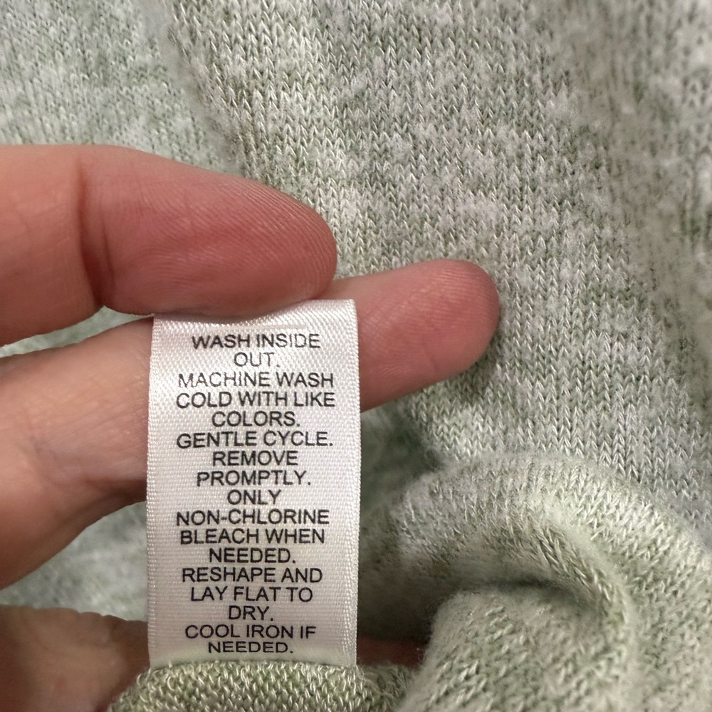 Stylish Light Green Button-Accent Sweatshirt - image 4